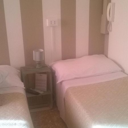 Bed Il Faro Bed and Breakfast Finale Ligure Εξωτερικό φωτογραφία